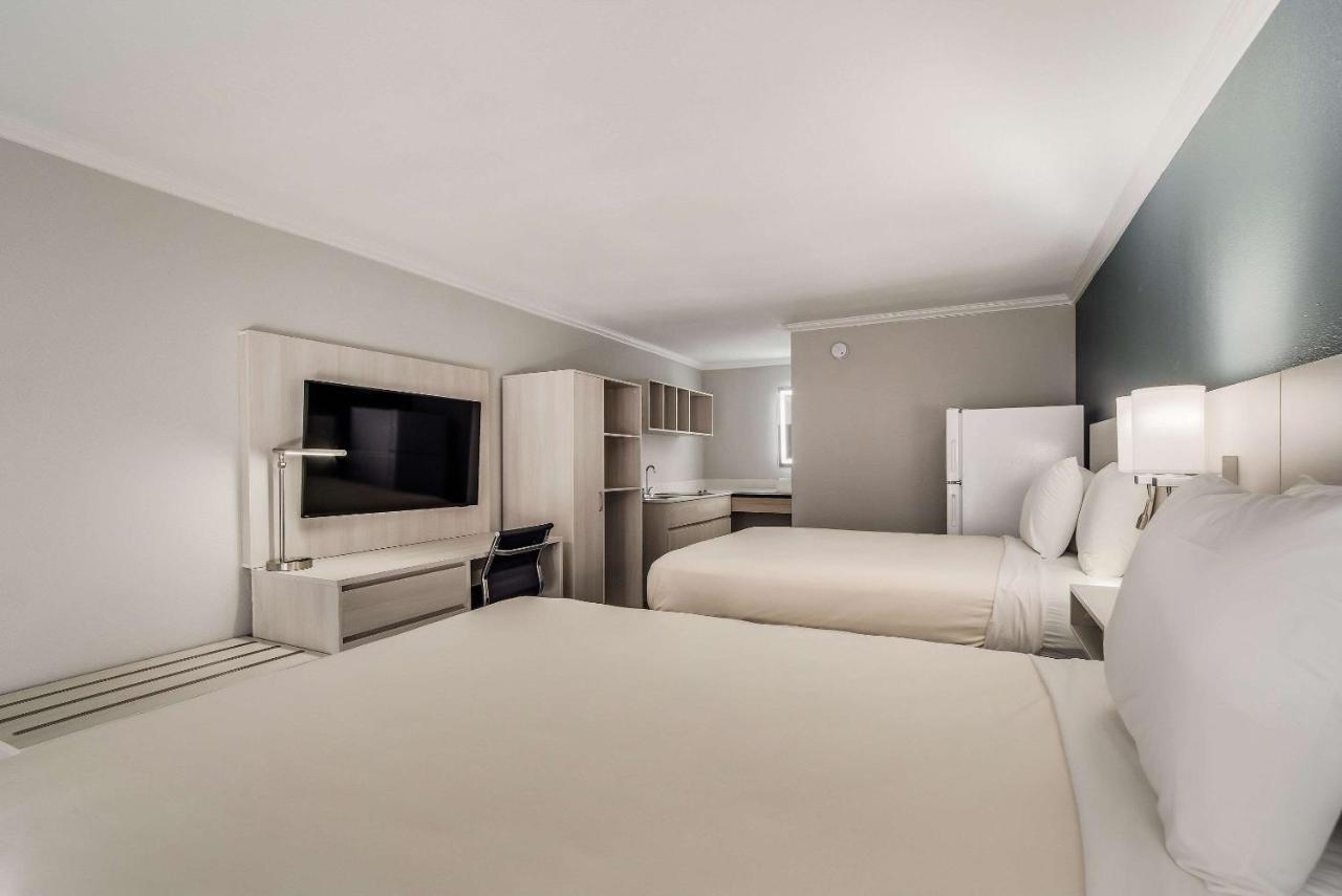 Mainstay Suites Флоренс Экстерьер фото